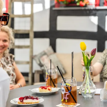 Garni Im Fachwerkhof ホテル 3*