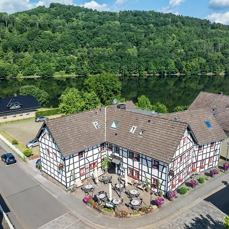 Garni Im Fachwerkhof ジンメラート