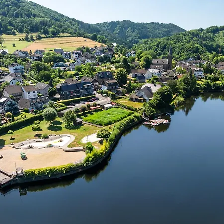 Garni Im Fachwerkhof ホテル