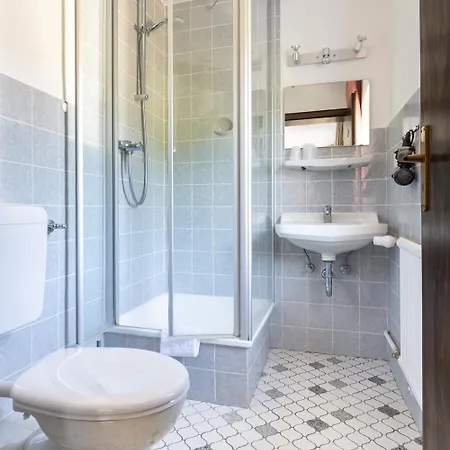 Garni Im Fachwerkhof Otel Simmerath